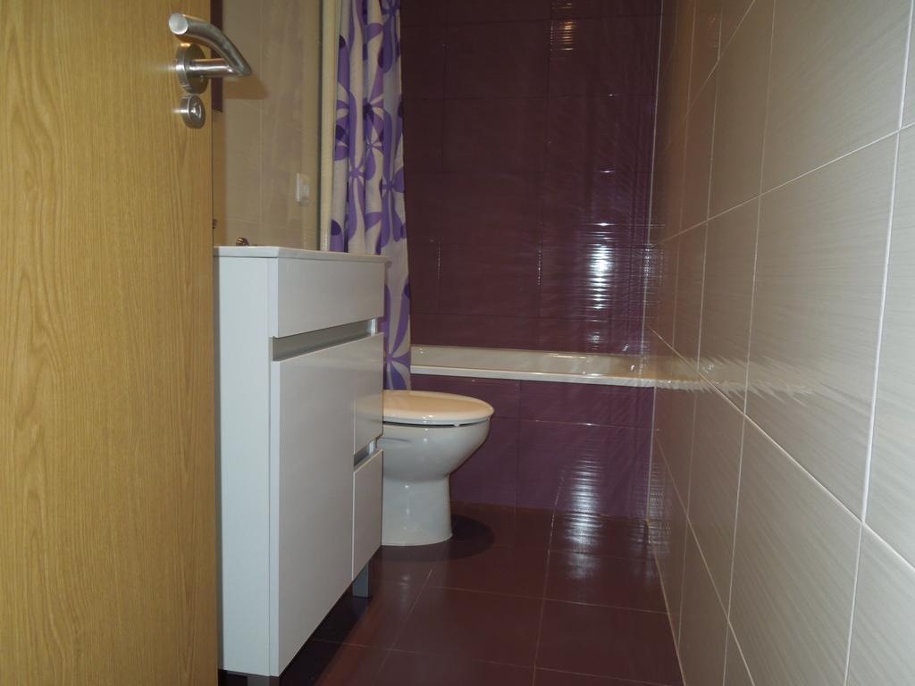Apartamento Cuatro Torres Madrid Bagian luar foto